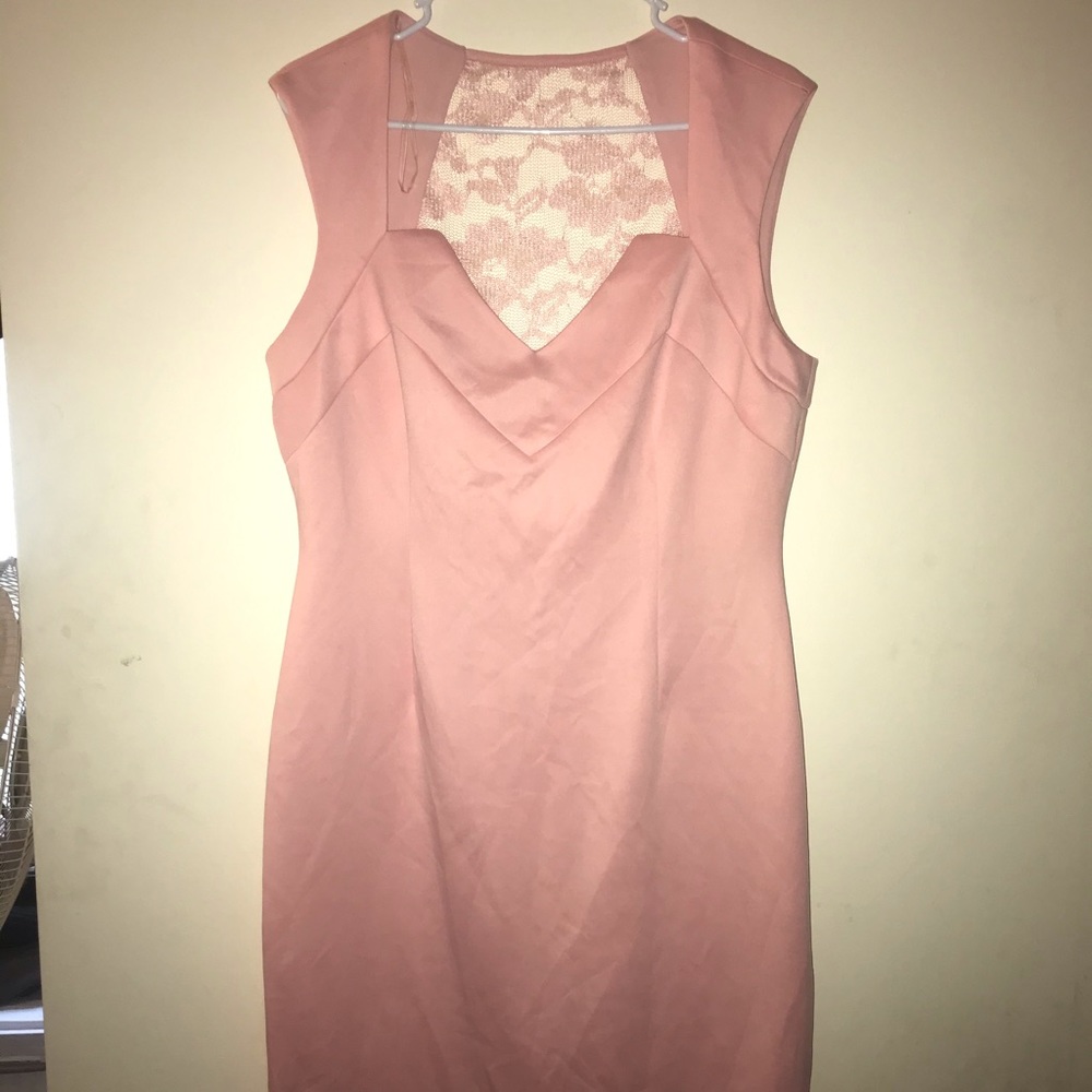 Pink pencil dress with lace